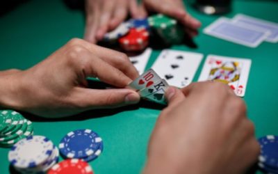 Hanki välitön pokerin pelaaminen ilman latauksia